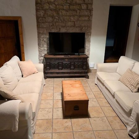 Masia Cal Millas - Turisme Rural Castellfullit de Riubregos Luaran gambar