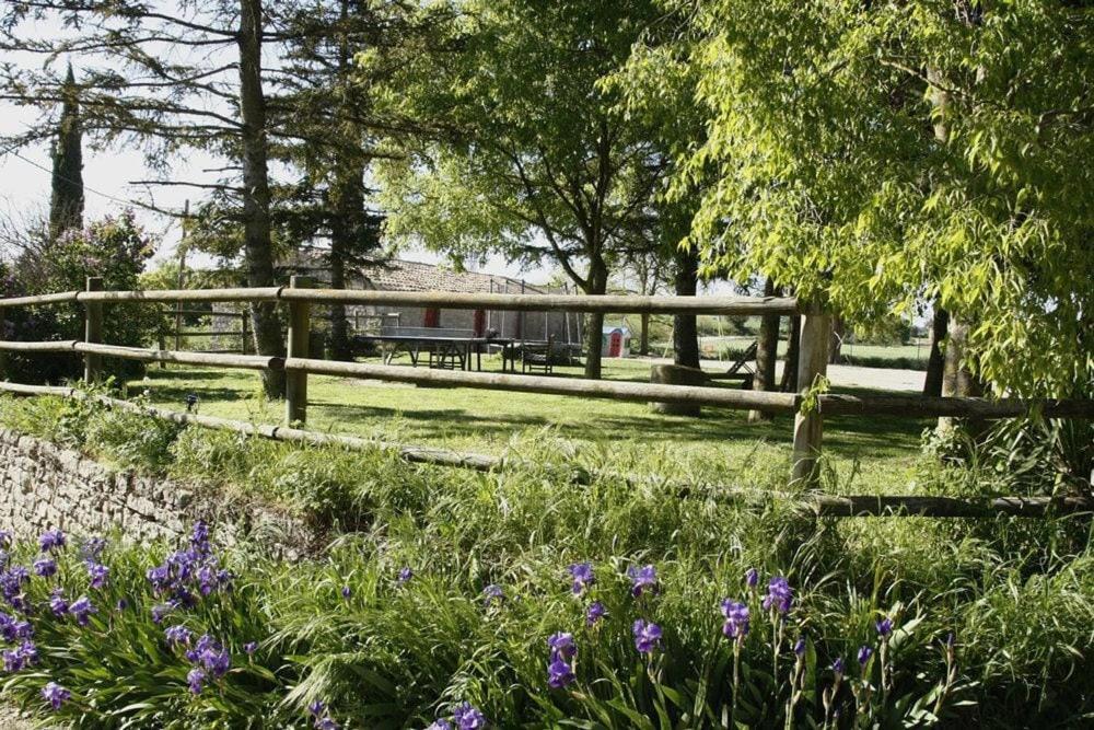 Masia Cal Millas - Turisme Rural Castellfullit de Riubregos Luaran gambar