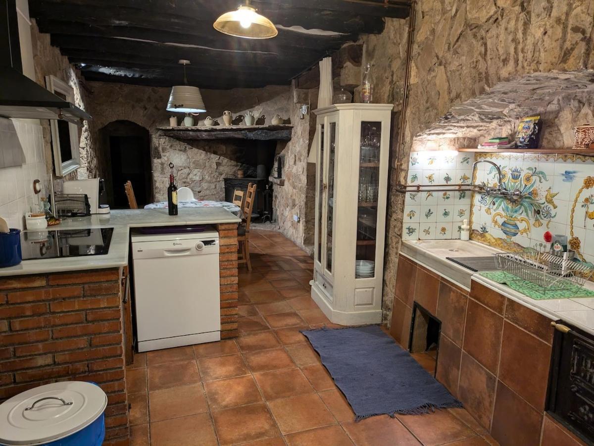 Masia Cal Millas - Turisme Rural Castellfullit de Riubregos Luaran gambar